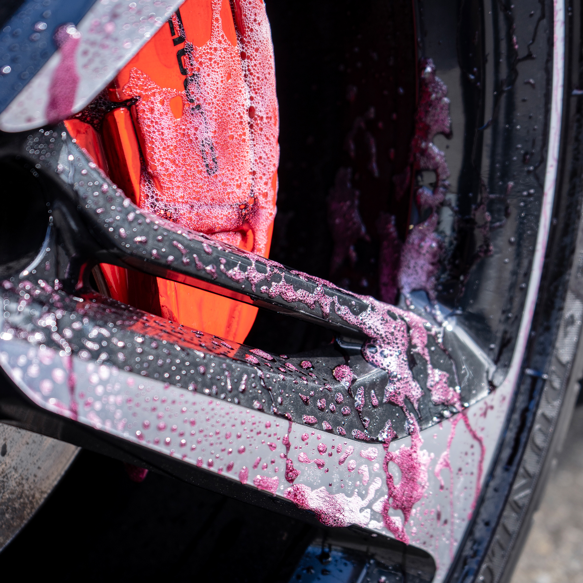 servFaces Rims & Dust Cleaner - для бережной очистки поверхностей от стойких и обычных загрязнений